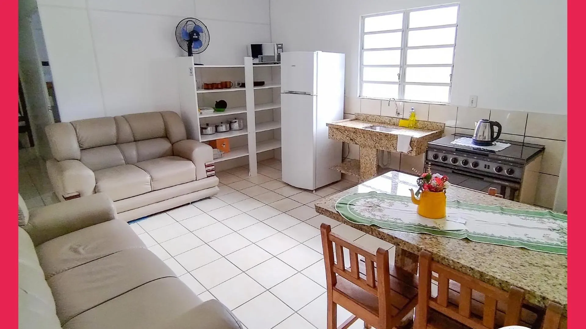 Pousada Flores De Bombinhas Estalagem