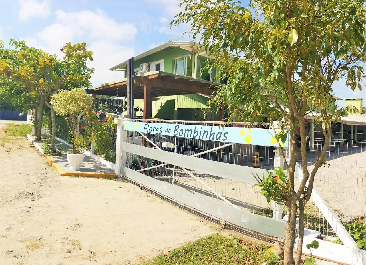 Pousada Flores De Bombinhas Estalagem